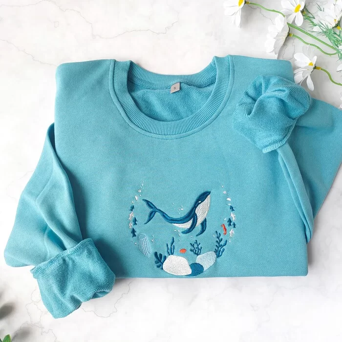 Blue Ocean Whale Embroidered Sweatshirt