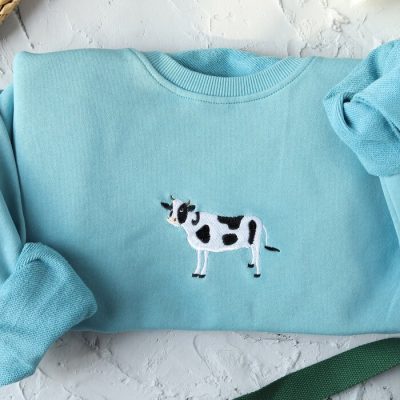 Cow Embroidered Sweatshirt