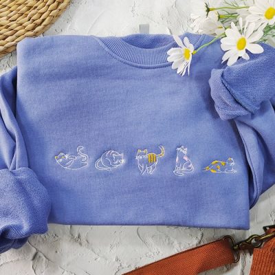 Cute Cat Embroidered Crewneck Sweatshirt