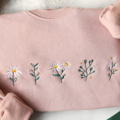 Pink Daisy Embroidered Crewneck Sweatshirt Embroidered