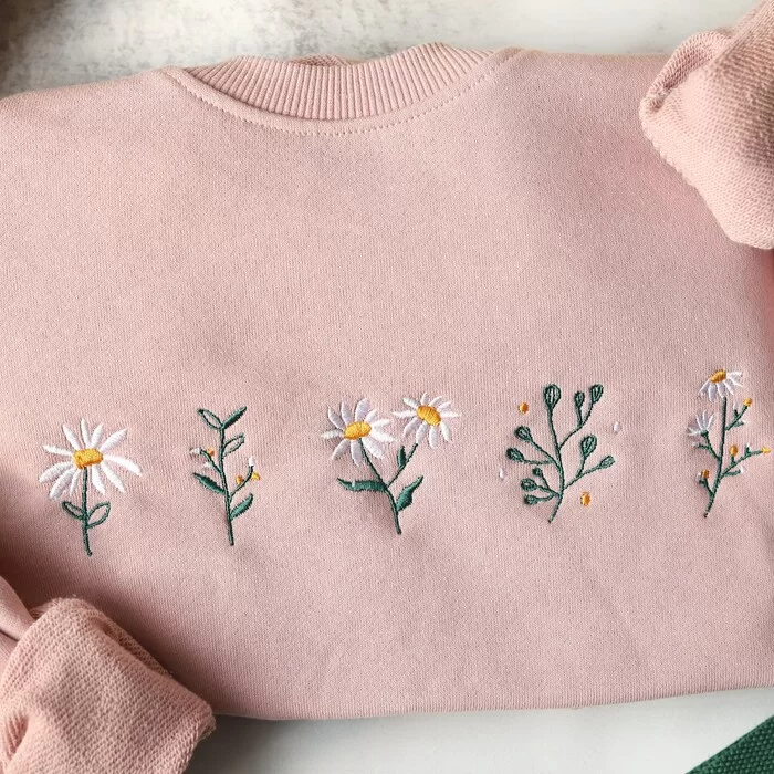 Pink Daisy Embroidered Crewneck Sweatshirt Embroidered