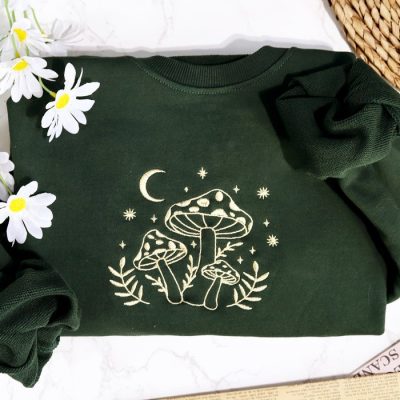 Retro Mushroom Embroidered Crewneck Green Sweatshirt